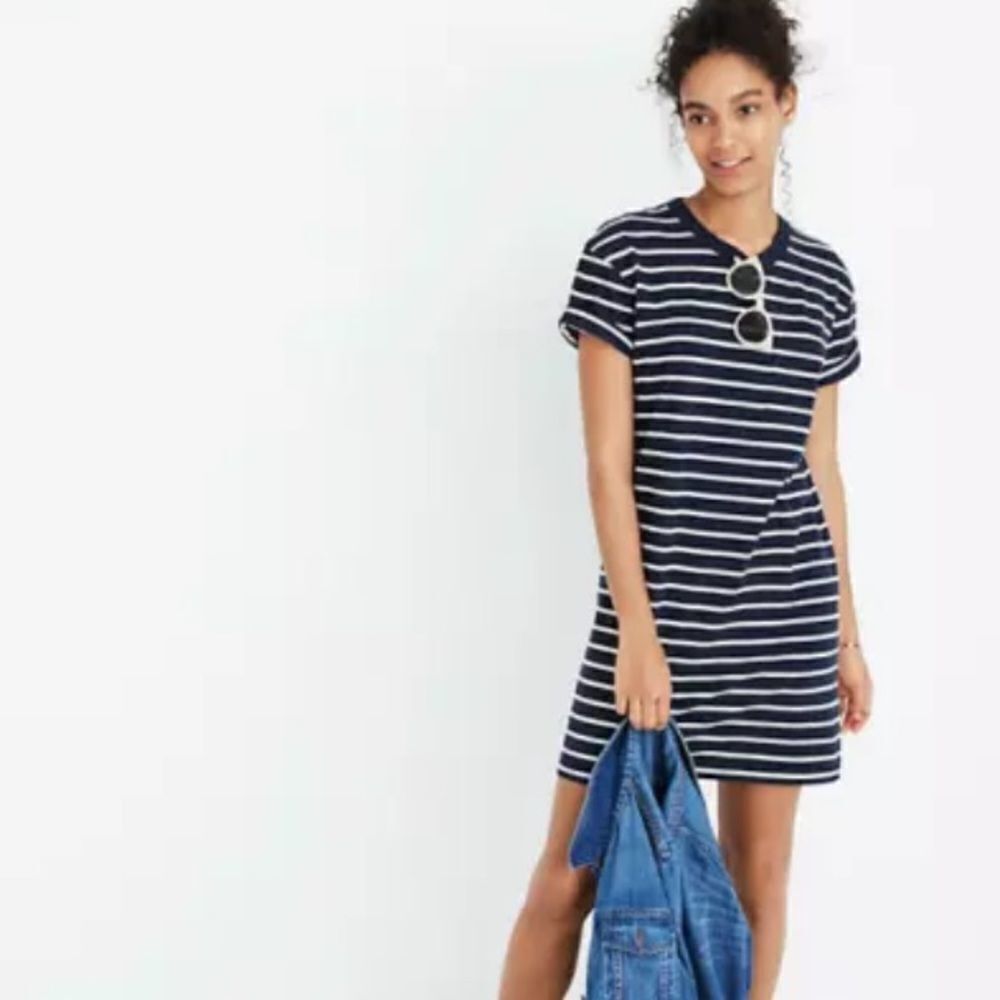 Madewell navy striped v-neck knit T-shirt dress